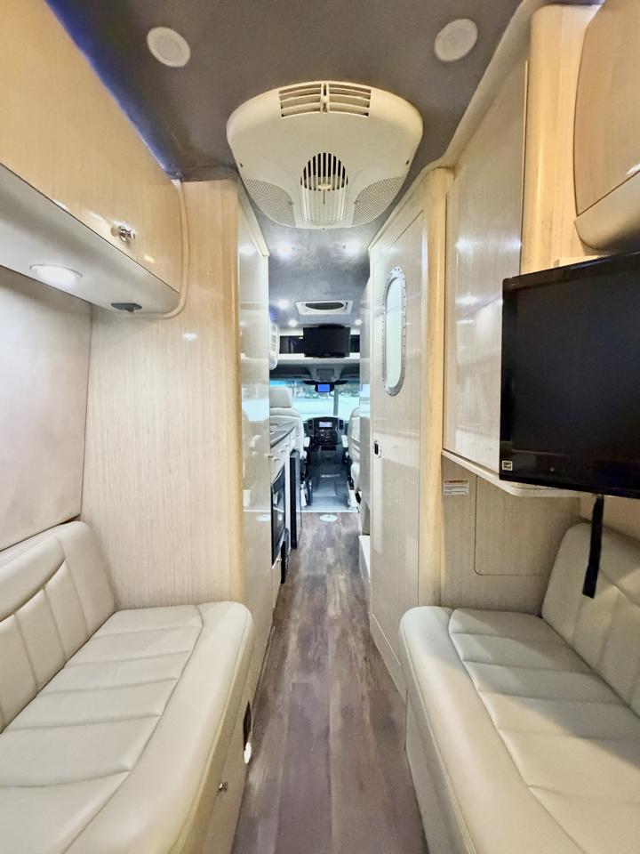 Mercedes-Benz Sprinter 3500 High Roof 170-in. WB EXT 2012