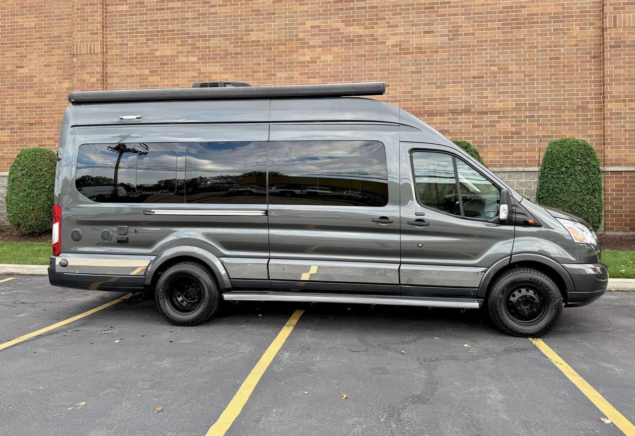 Ford Transit 350 Van HD High Roof 10360lb GVWR Pass. Slide EL 2017