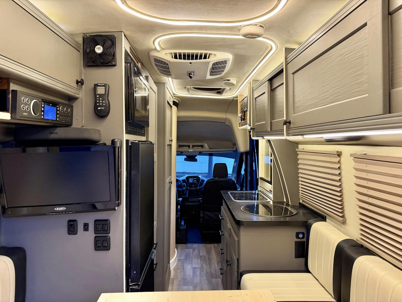 Ford Transit 350 Van HD High Roof 10360lb GVWR Pass. Slide EL 2017