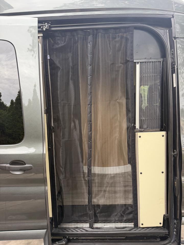 Ford Transit 350 Van HD High Roof 10360lb GVWR Pass. Slide EL 2017