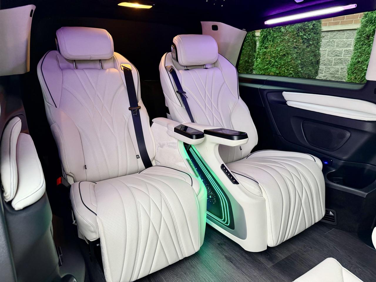 Mercedes-Benz Metris Bus 2022