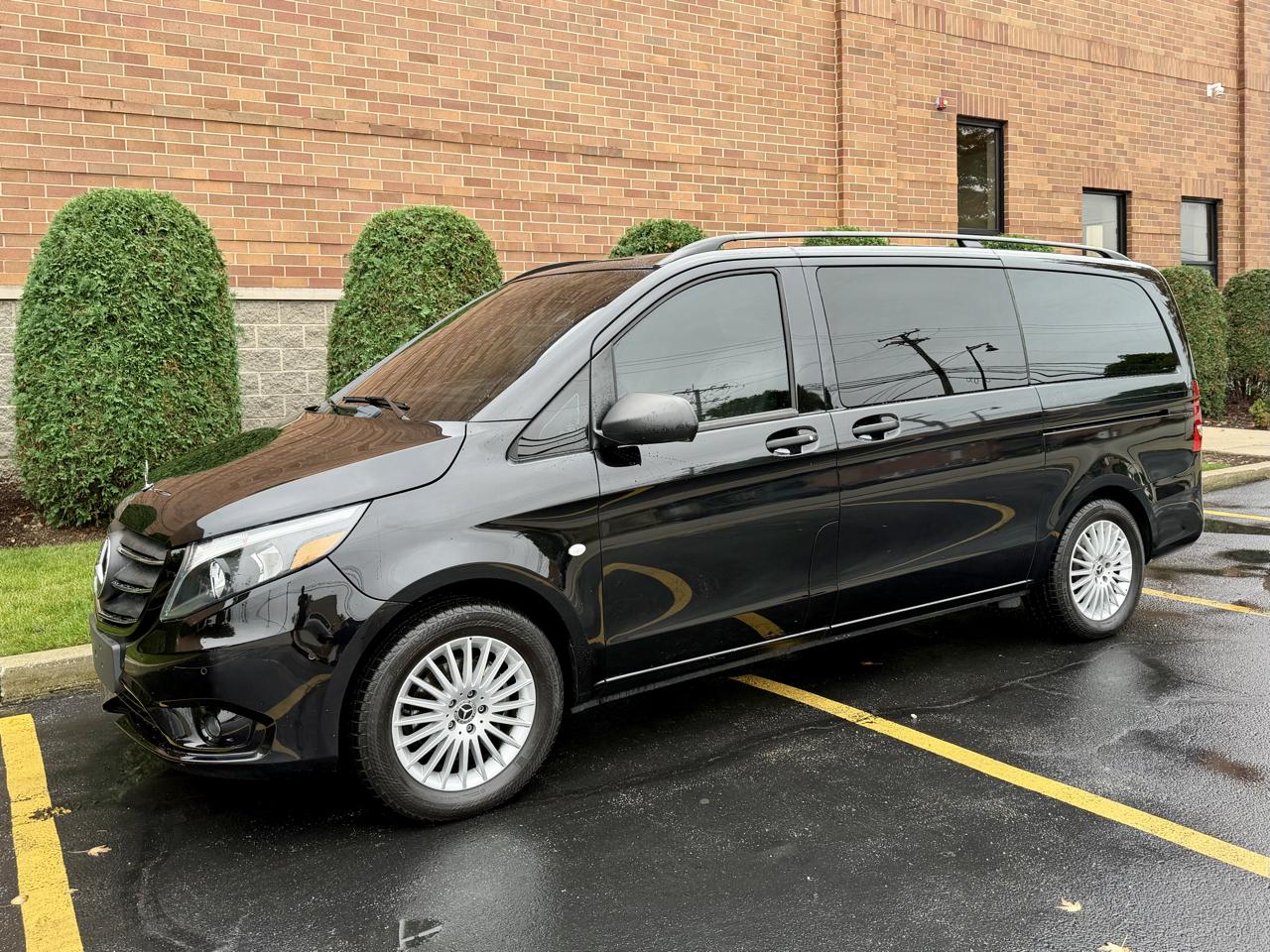 Mercedes-Benz Metris Bus 2022