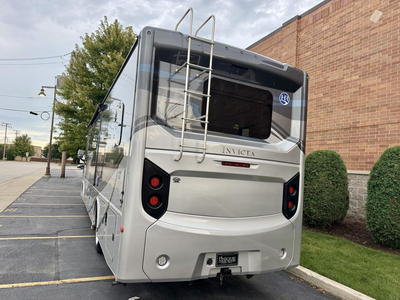 Ford Stripped Chassis Motorhome  2021