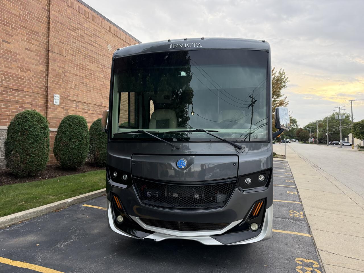 Ford Stripped Chassis Motorhome  2021