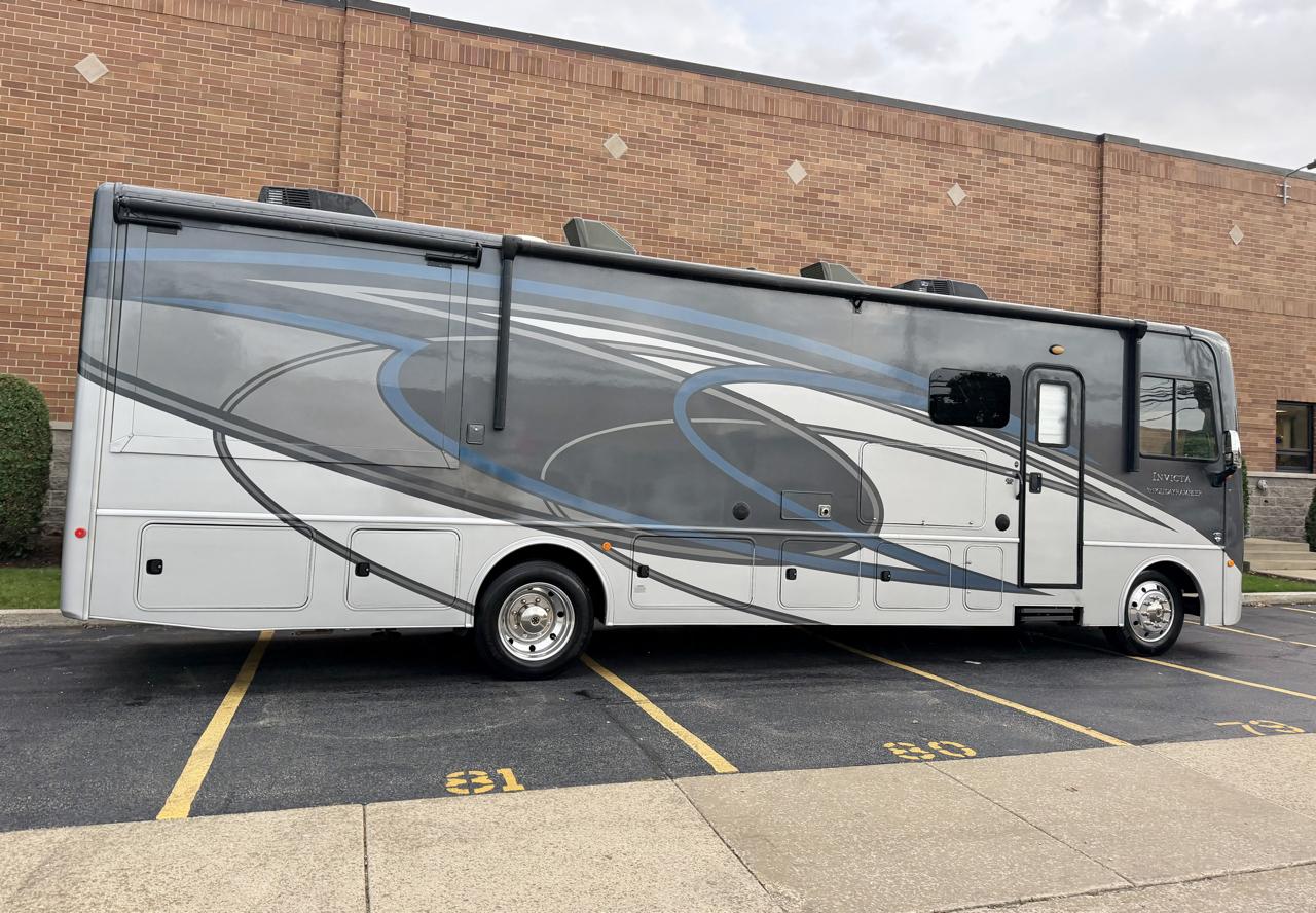 Ford Stripped Chassis Motorhome  2021