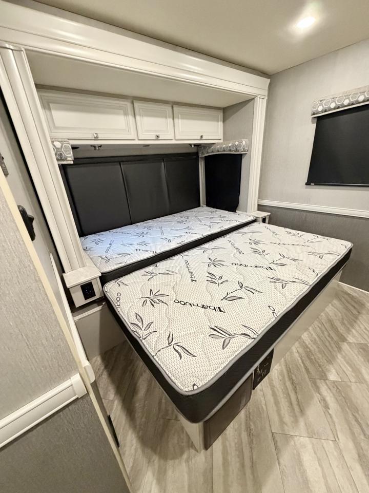 Ford Stripped Chassis Motorhome  2021