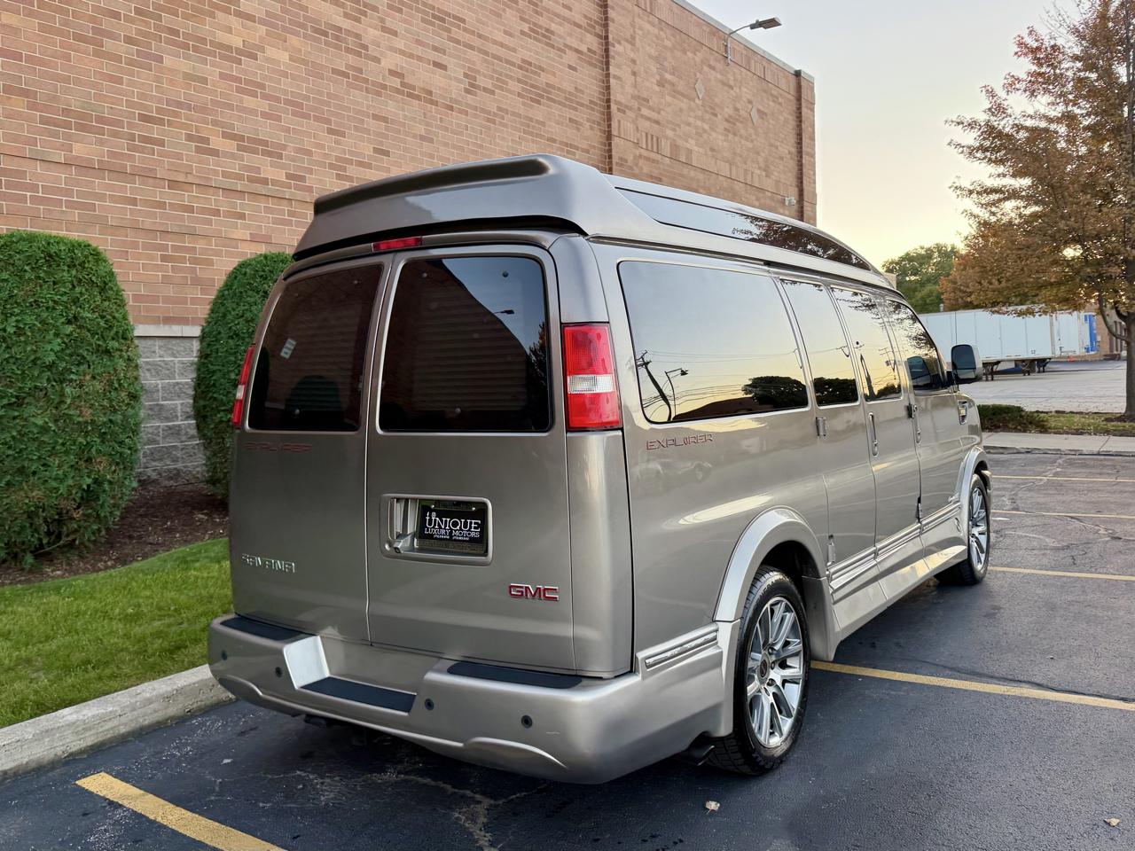 GMC Savana G2500 Cargo 2019