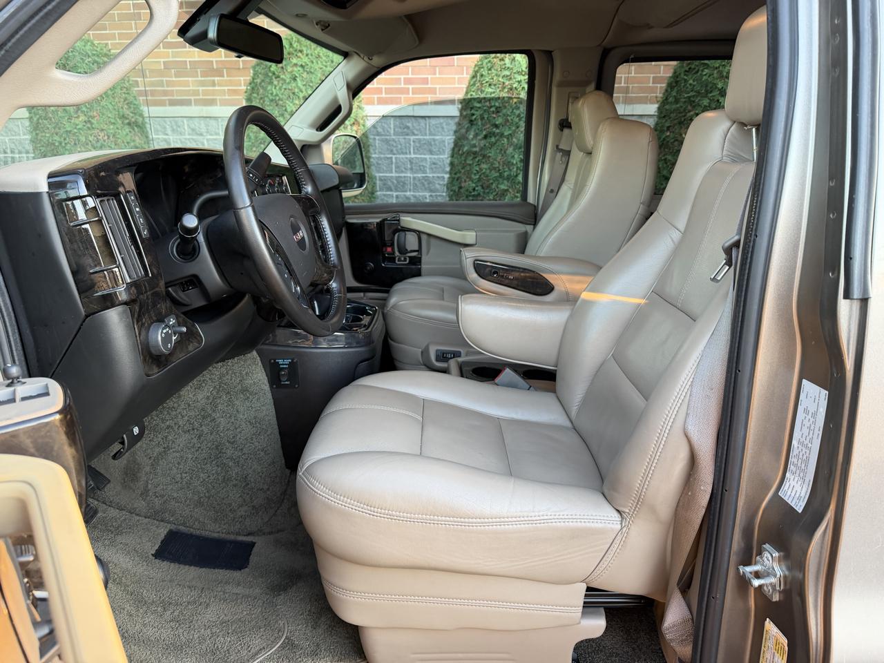 GMC Savana G2500 Cargo 2019