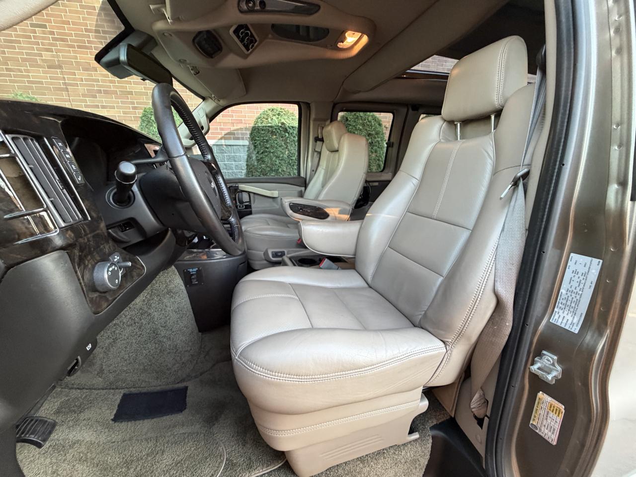 GMC Savana G2500 Cargo 2019