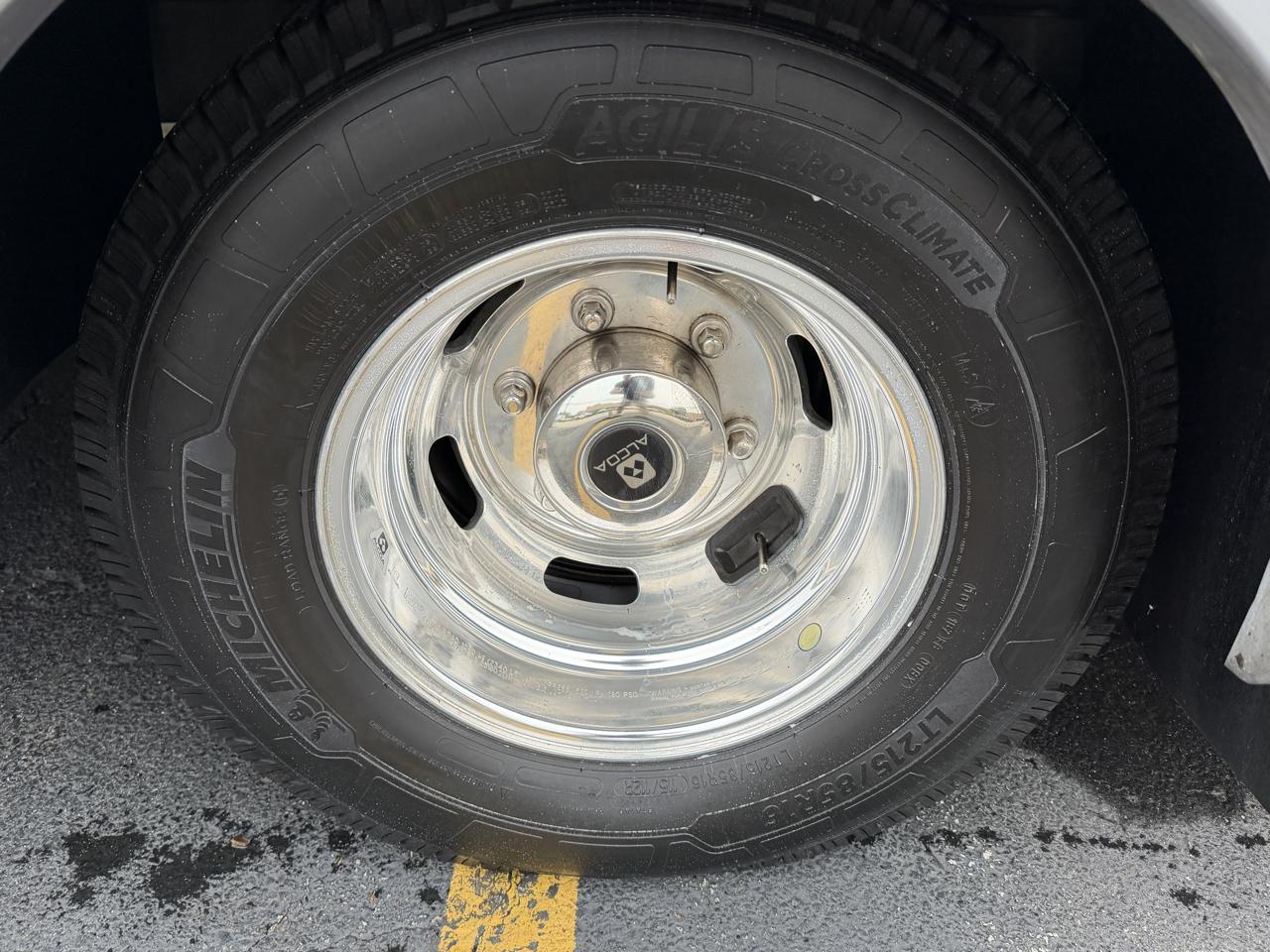 Mercedes-Benz Sprinter 3500 170-in. WB 2019