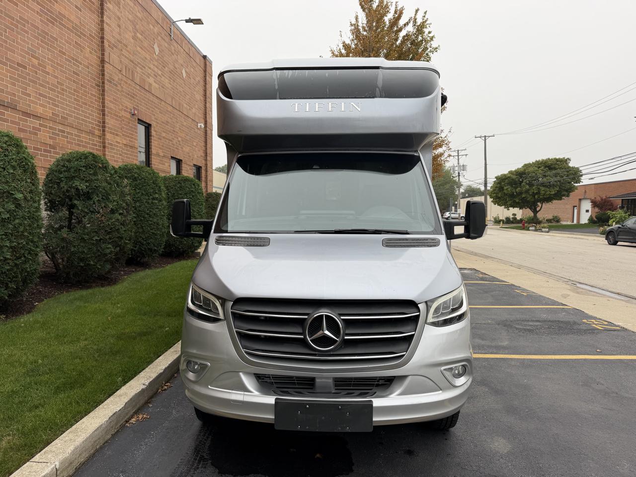 Mercedes-Benz Sprinter 3500 170-in. WB 2019