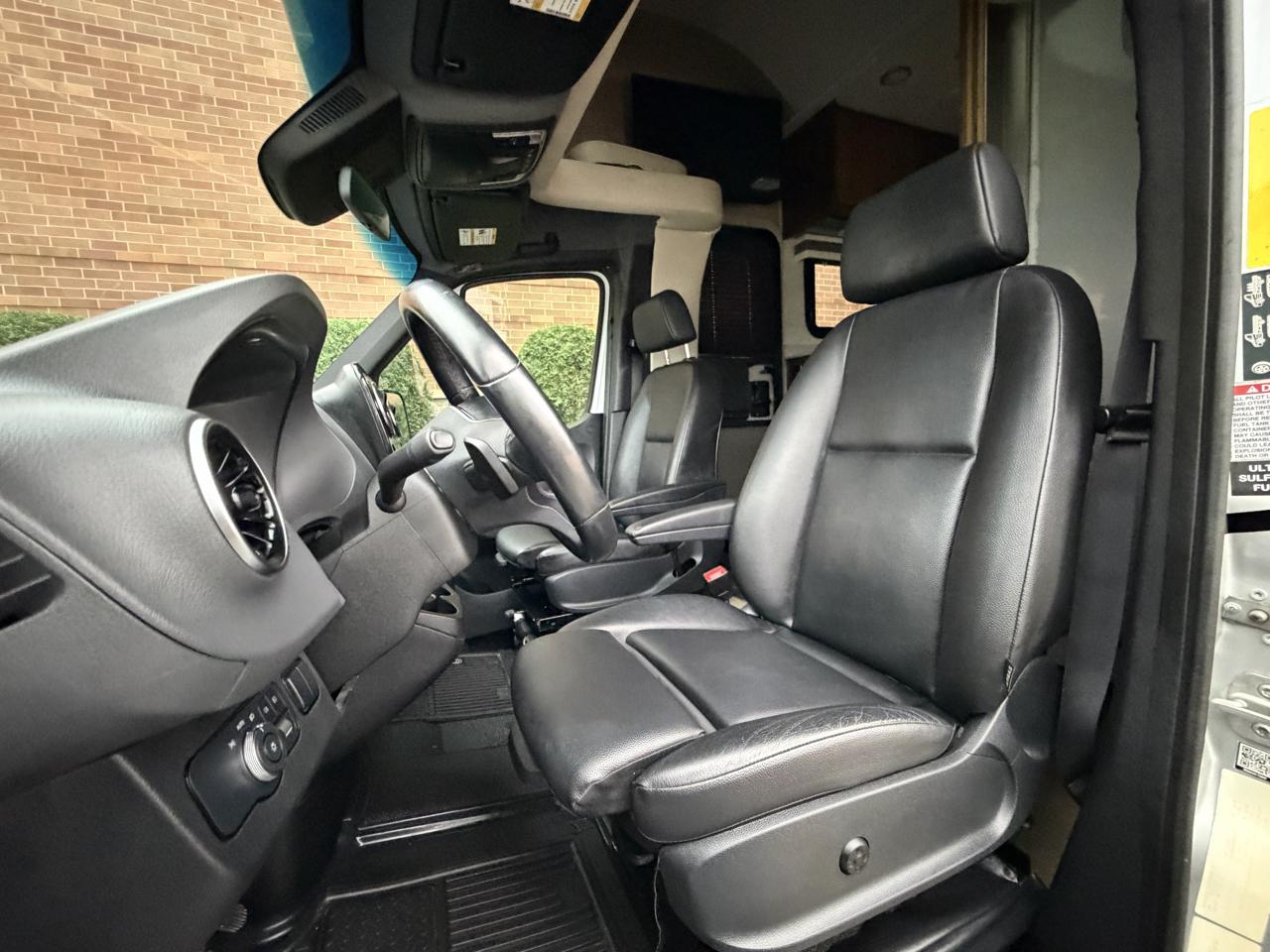 Mercedes-Benz Sprinter 3500 170-in. WB 2019