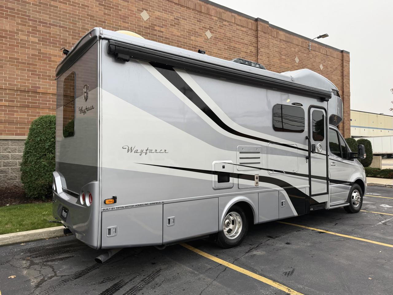 Mercedes-Benz Sprinter 3500 170-in. WB 2019