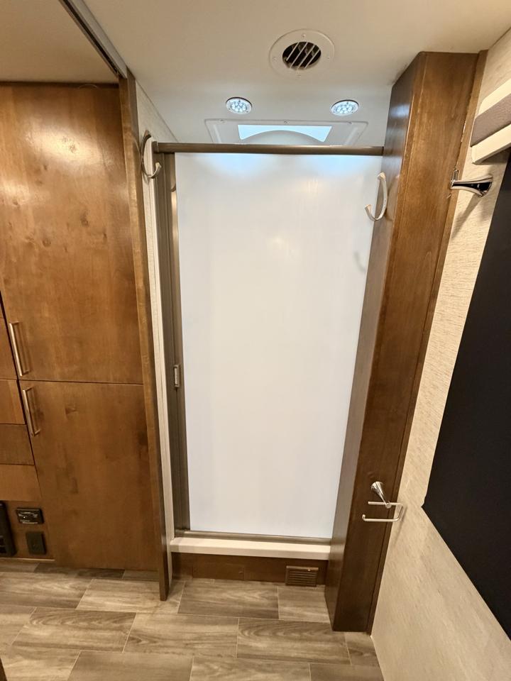 Mercedes-Benz Sprinter 3500 170-in. WB 2019