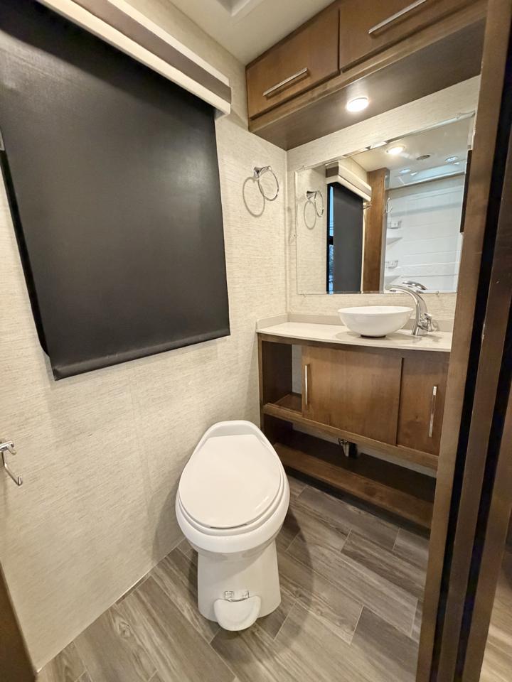 Mercedes-Benz Sprinter 3500 170-in. WB 2019