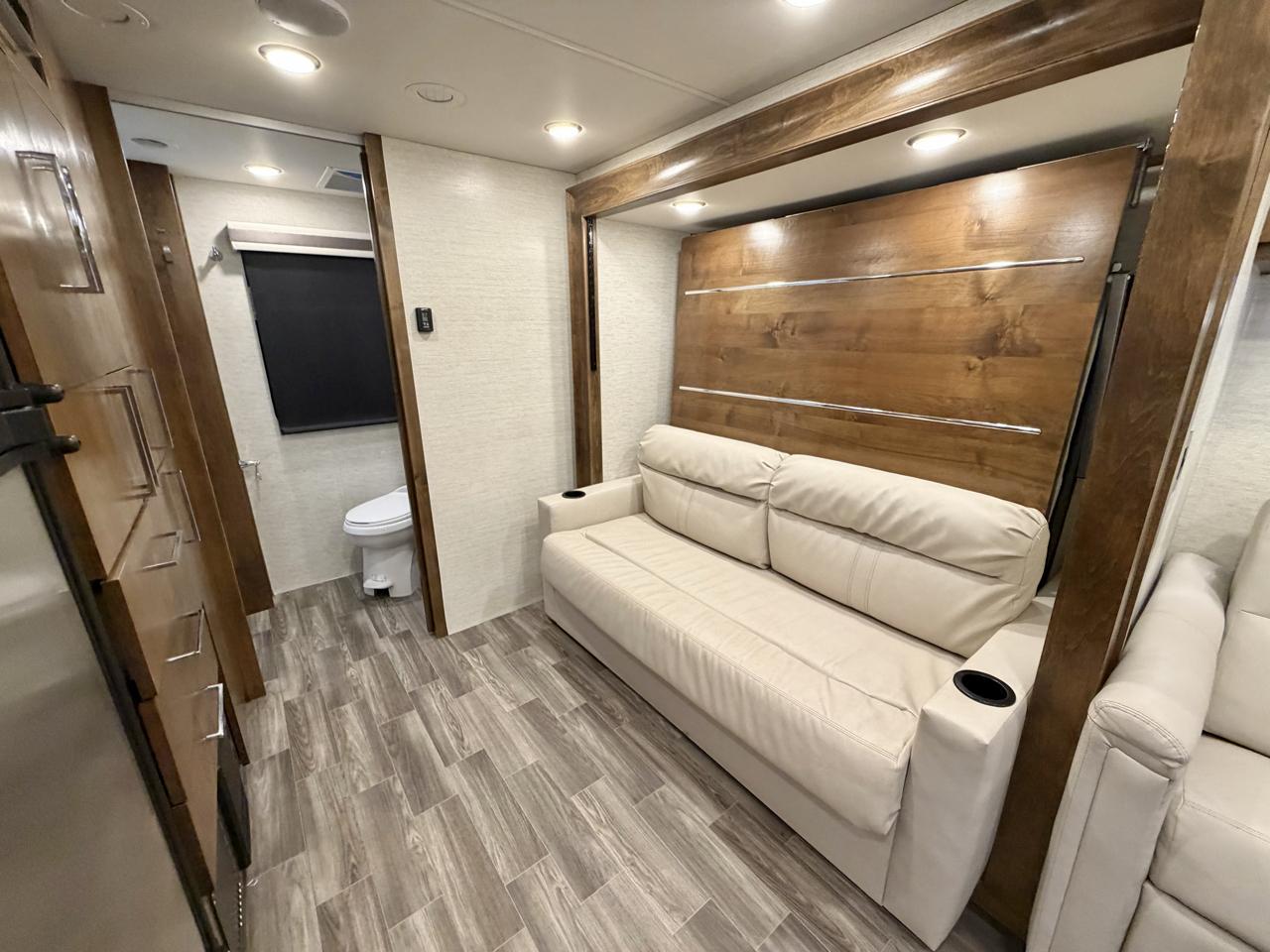 Mercedes-Benz Sprinter 3500 170-in. WB 2019