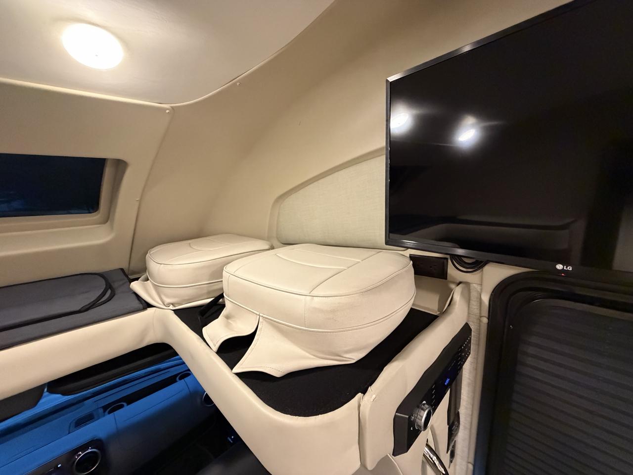 Mercedes-Benz Sprinter 3500 170-in. WB 2019