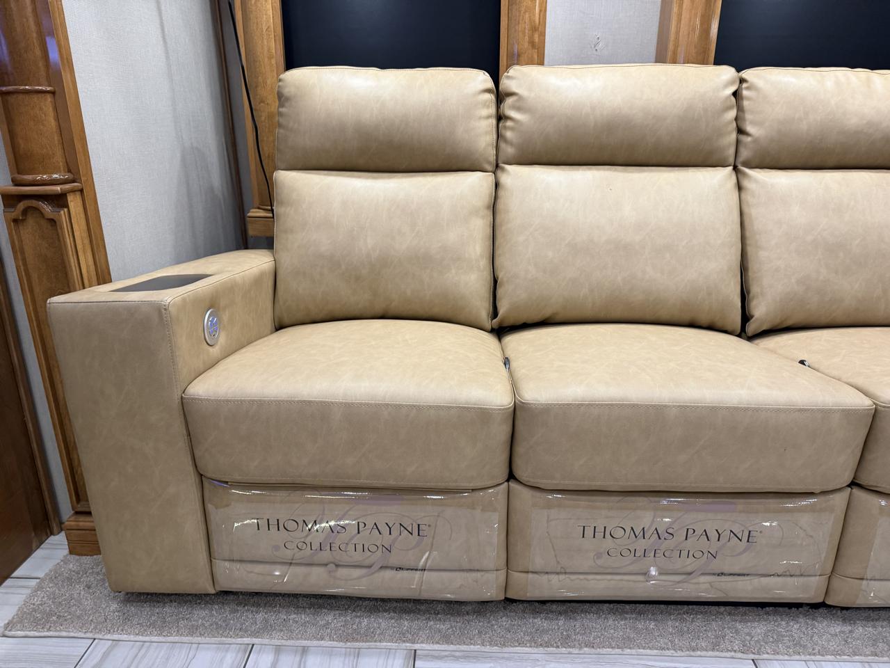 American Coach American Eagle  2017