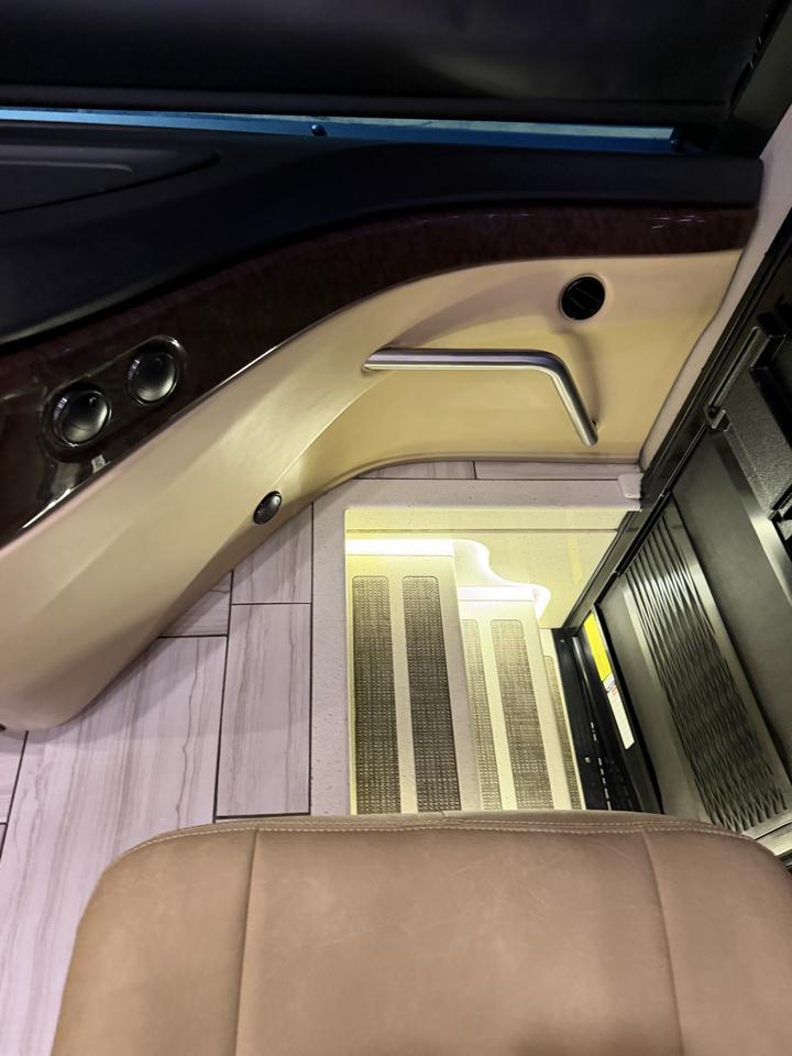 American Coach American Eagle  2017