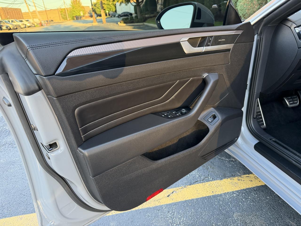 Volkswagen Arteon SEL Premium R-Line 4MOTION 2023