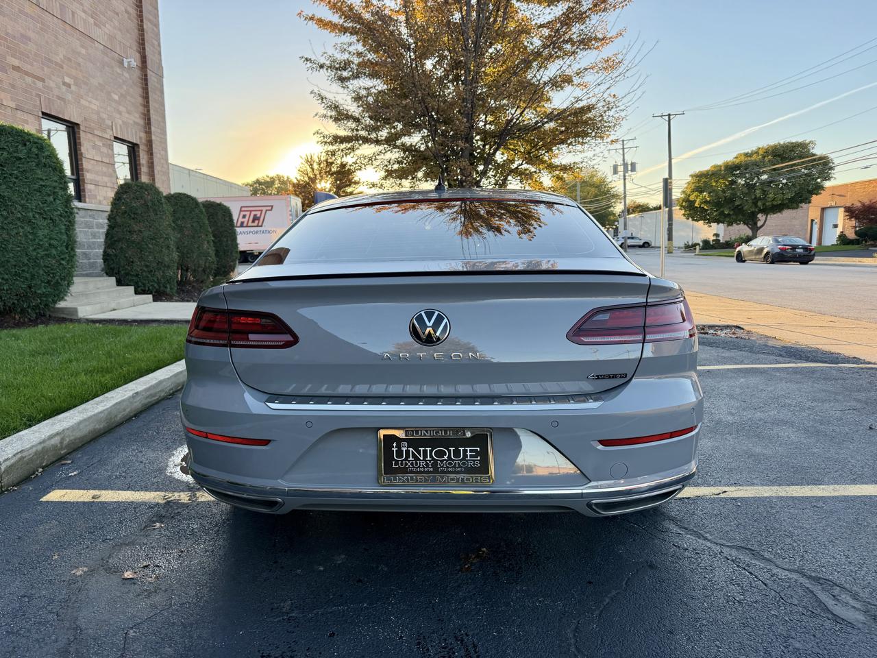 Volkswagen Arteon SEL Premium R-Line 4MOTION 2023
