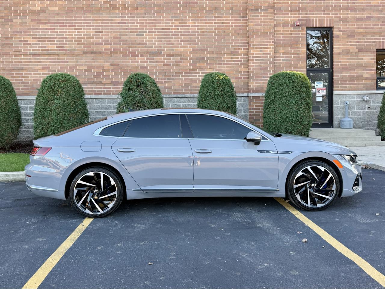 Volkswagen Arteon SEL Premium R-Line 4MOTION 2023