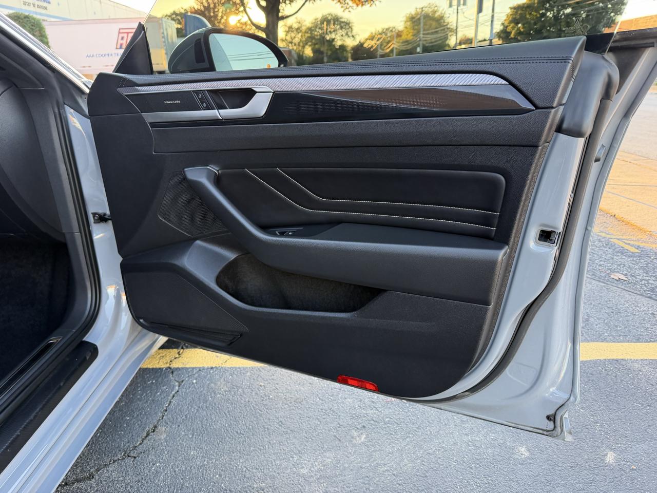 Volkswagen Arteon SEL Premium R-Line 4MOTION 2023