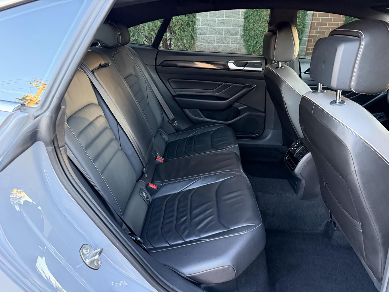 Volkswagen Arteon SEL Premium R-Line 4MOTION 2023