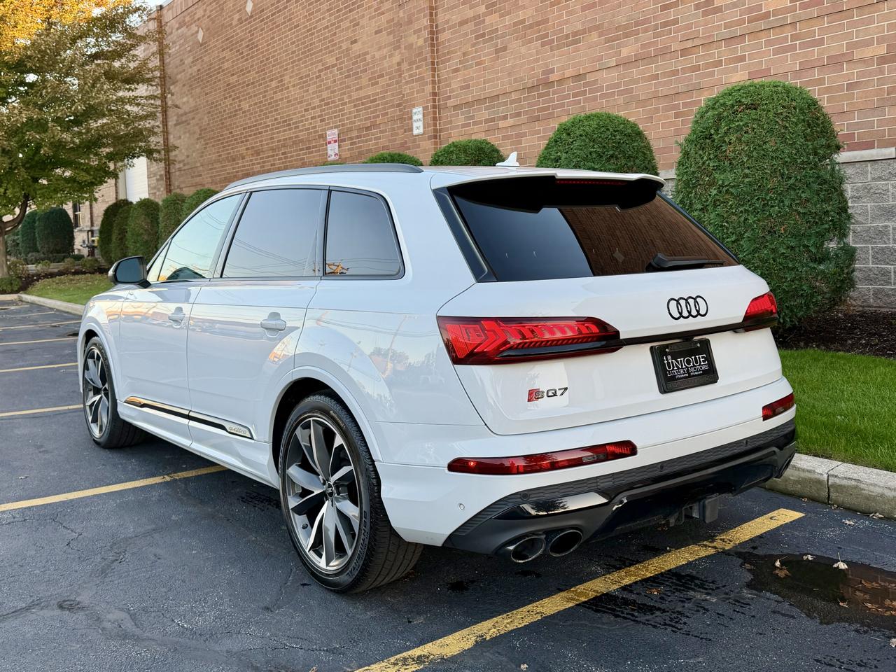 Audi SQ7 Prestige TFSI quattro 2023