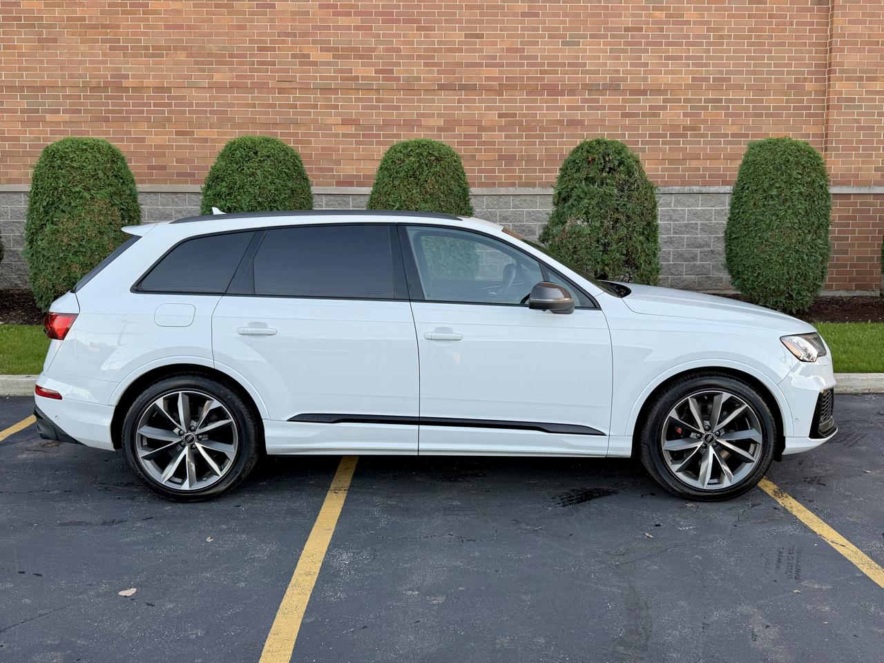 Audi SQ7 Prestige TFSI quattro 2023
