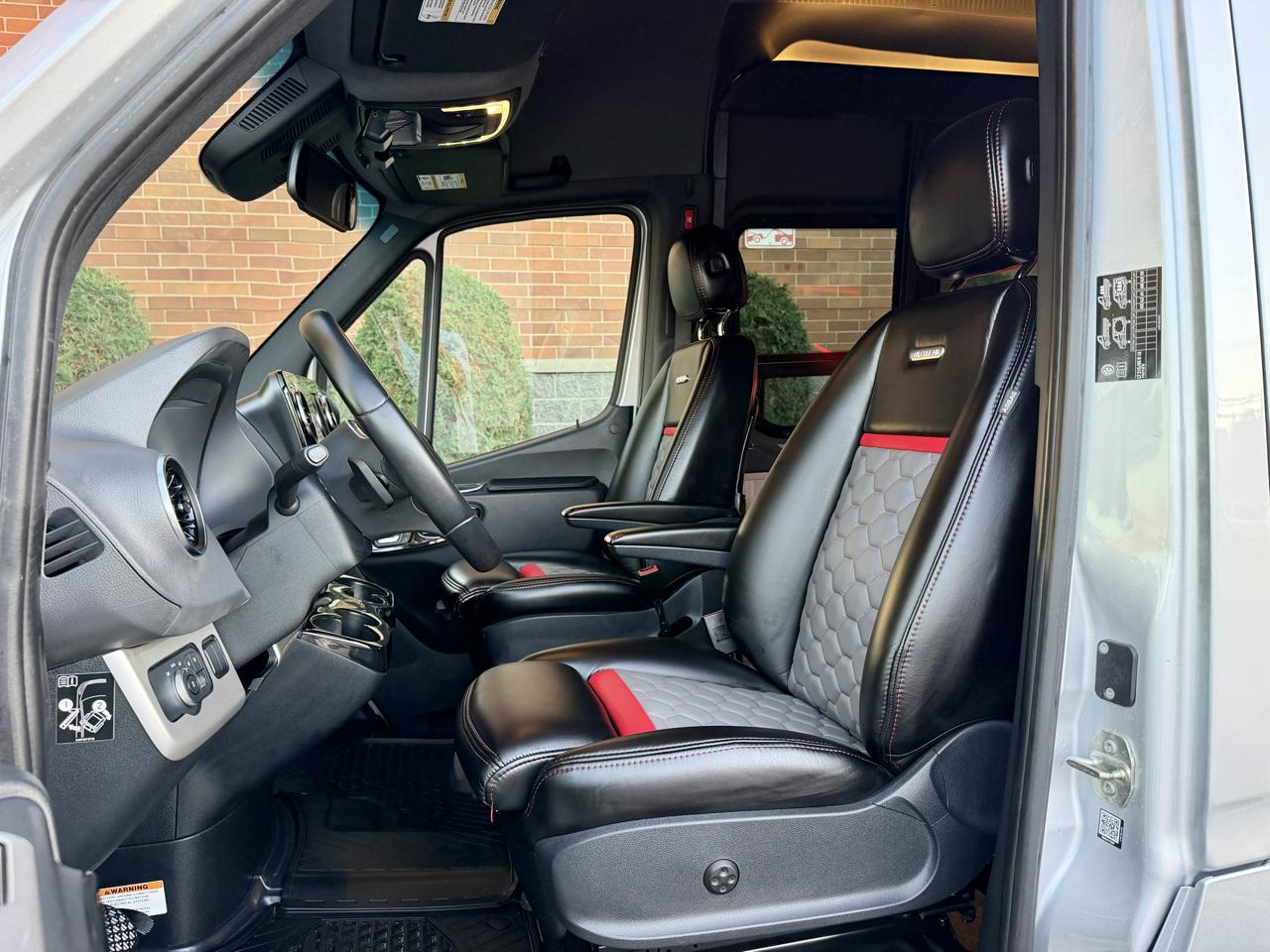 Mercedes-Benz Sprinter 3500 XD 170-in. WB 2023