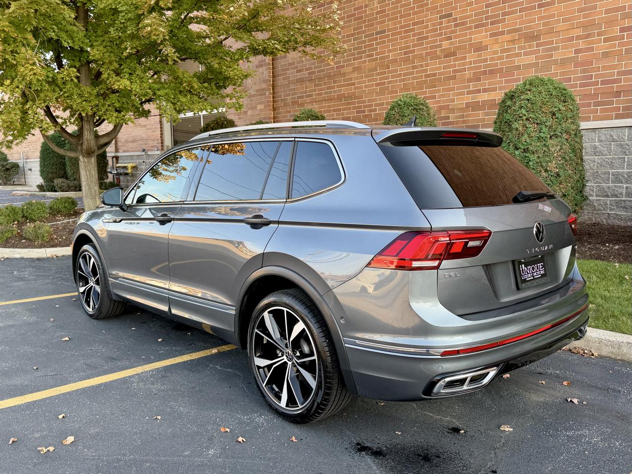 Volkswagen Tiguan SEL R-Line 4MOTION 2024