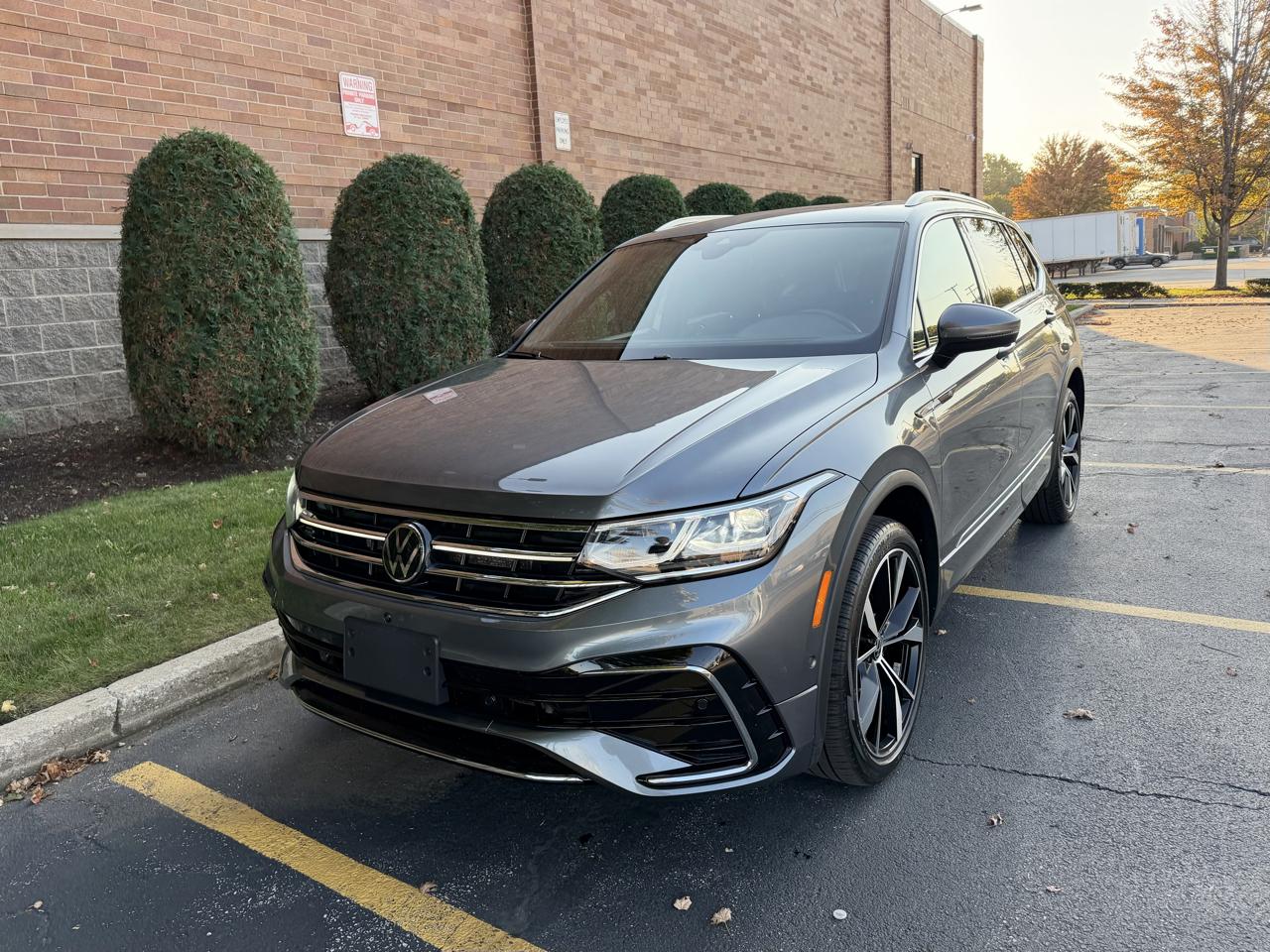 Volkswagen Tiguan SEL R-Line 4MOTION 2024