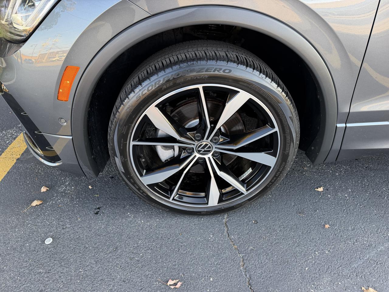 Volkswagen Tiguan SEL R-Line 4MOTION 2024