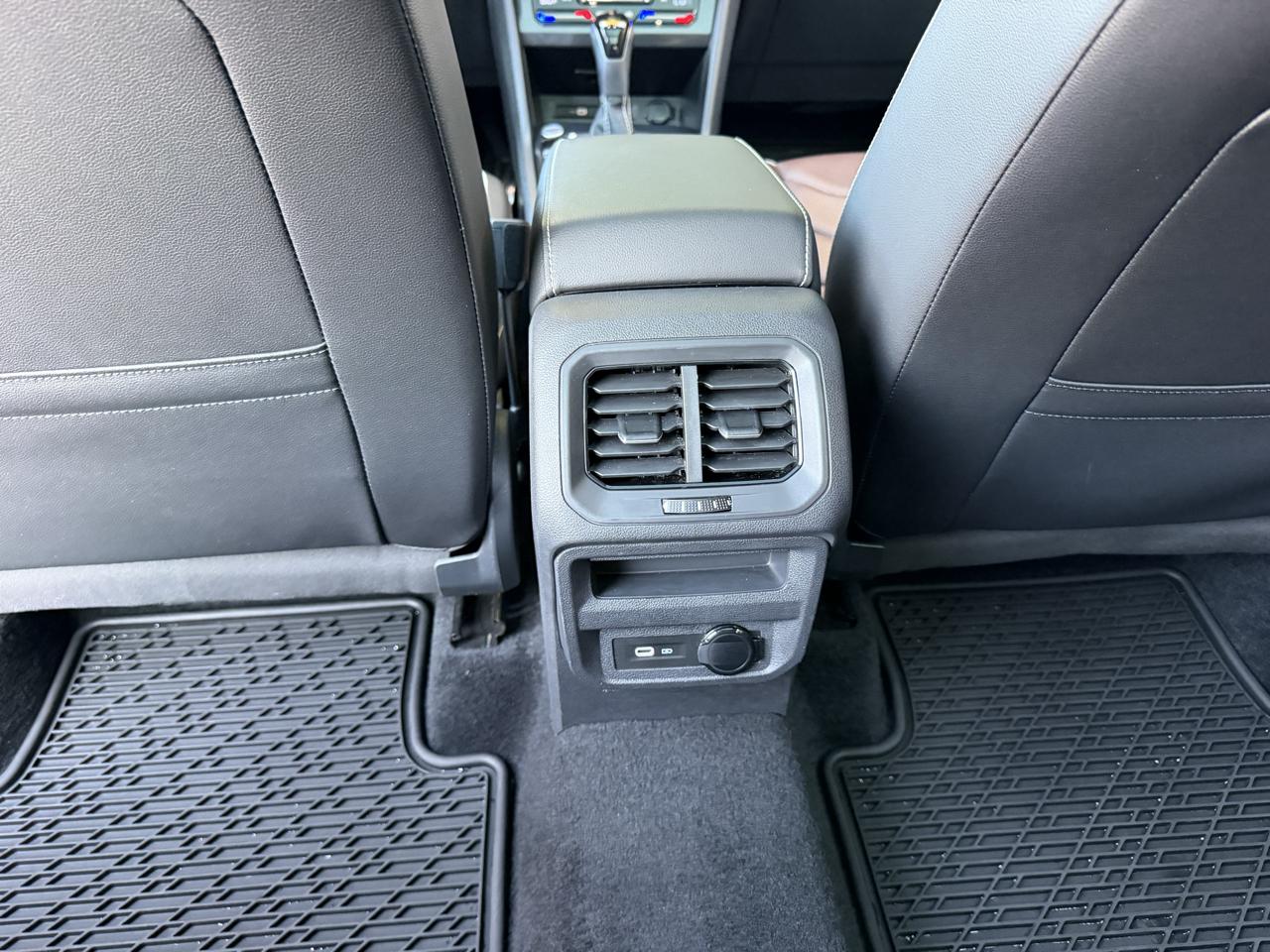 Volkswagen Tiguan SEL R-Line 4MOTION 2024