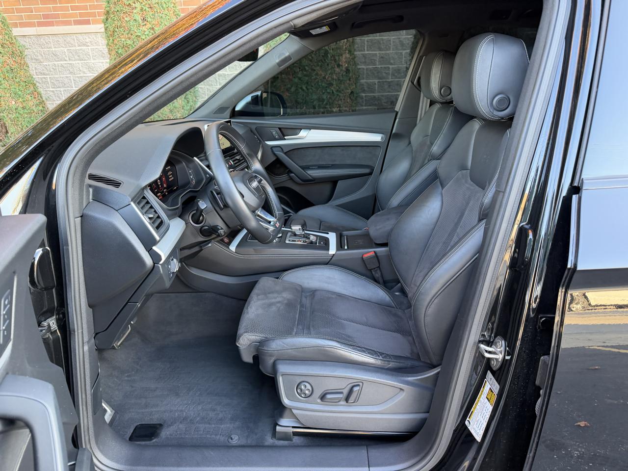 Audi SQ5 3.0T Premium Plus quattro 2020
