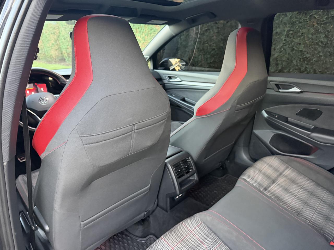 Volkswagen Golf GTI SE 6M 2024