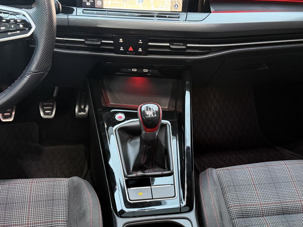 Volkswagen Golf GTI SE 6M 2024