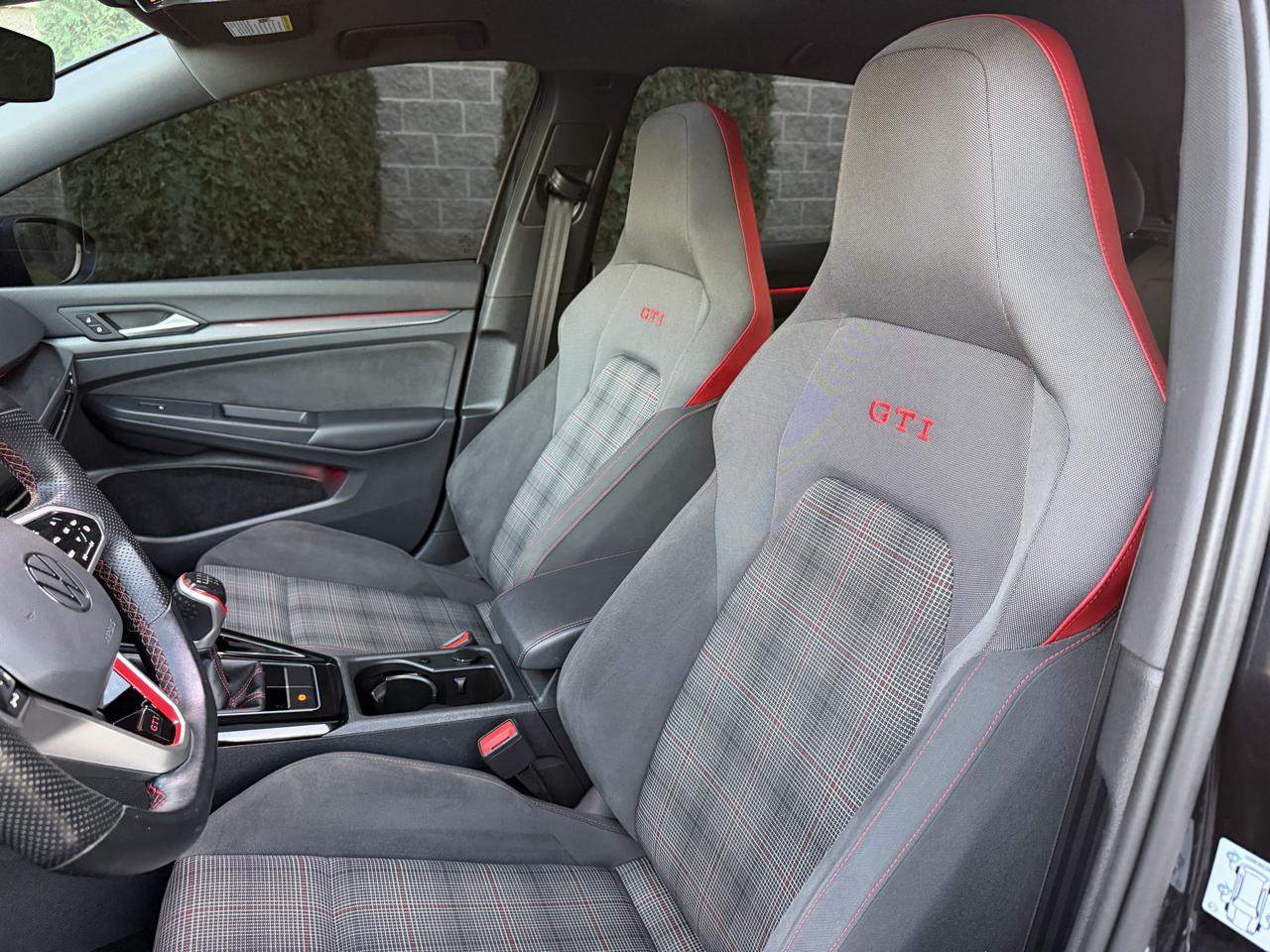 Volkswagen Golf GTI SE 6M 2024