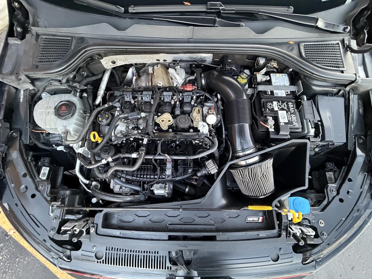 Volkswagen Golf GTI SE 6M 2024