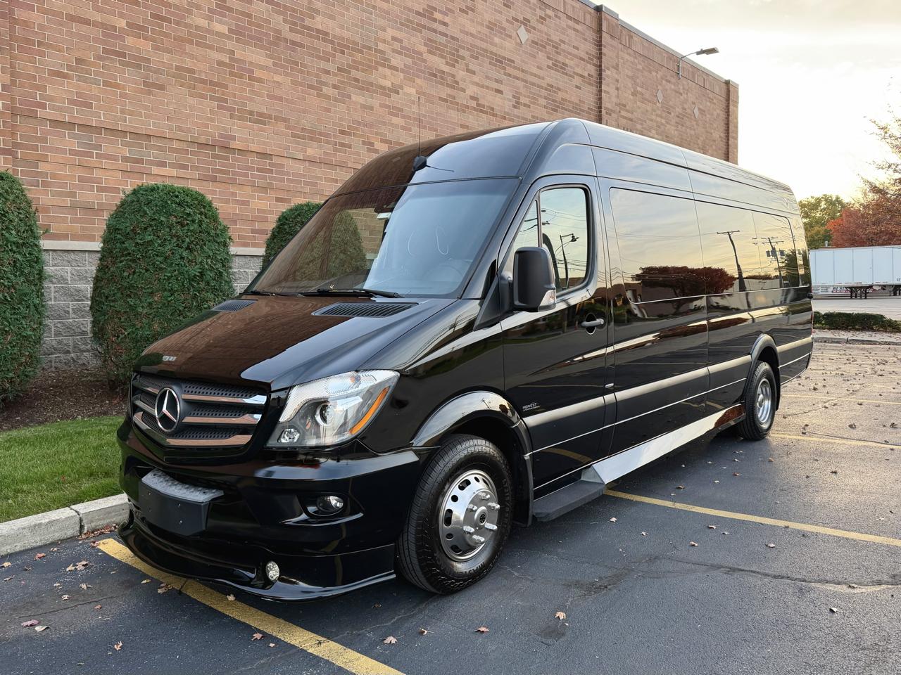 Mercedes-Benz Sprinter 3500 170-in. WB 2016