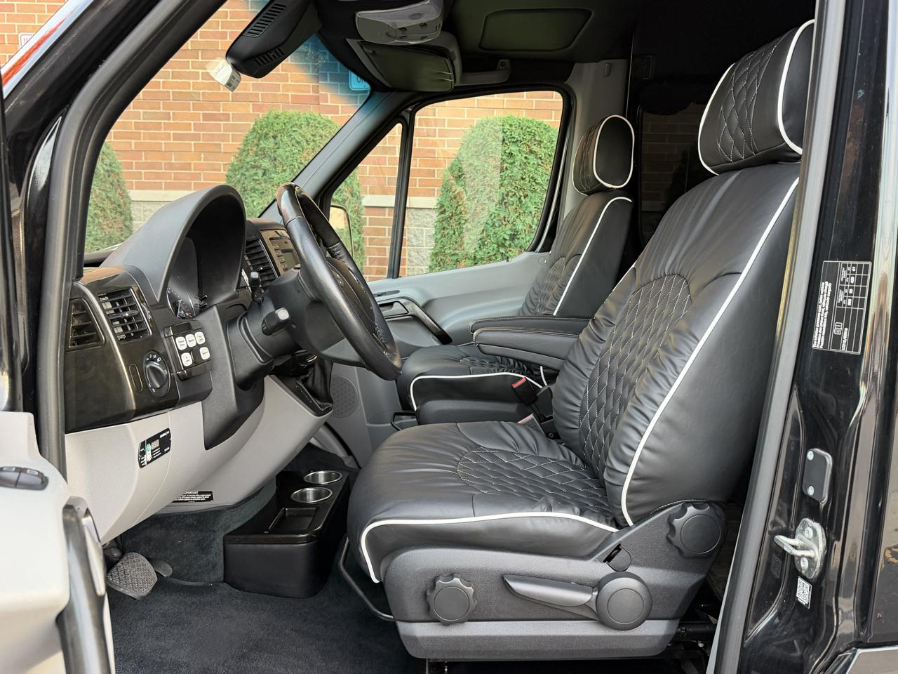 Mercedes-Benz Sprinter 3500 170-in. WB 2016