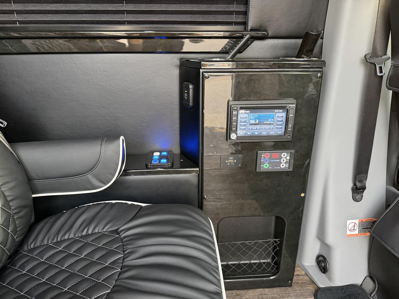 Mercedes-Benz Sprinter 3500 170-in. WB 2016