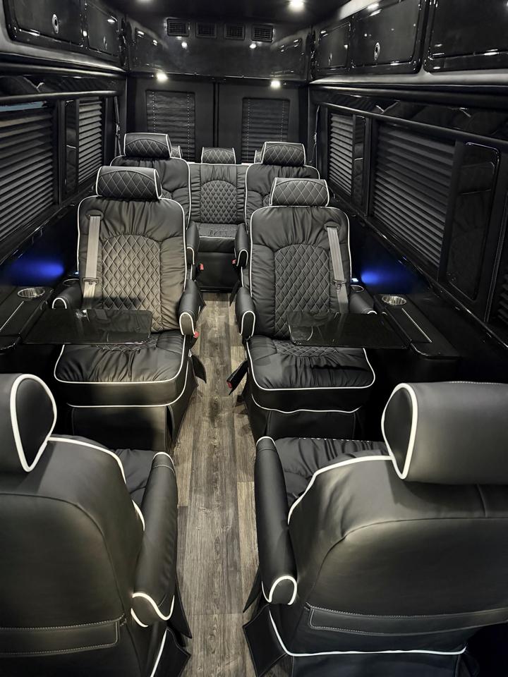 Mercedes-Benz Sprinter 3500 170-in. WB 2016
