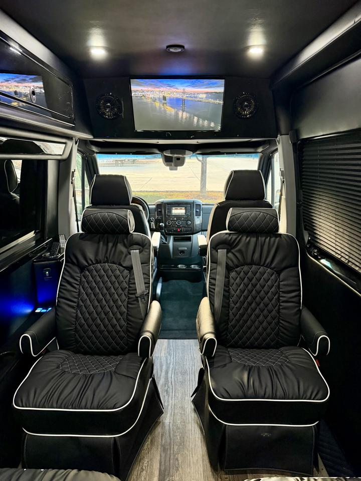 Mercedes-Benz Sprinter 3500 170-in. WB 2016