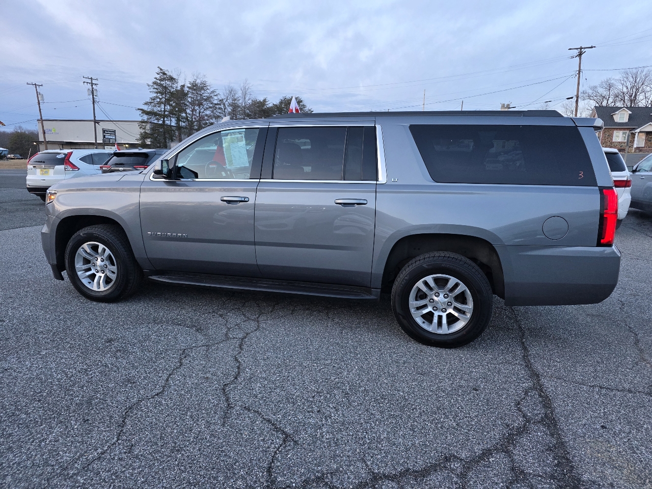 Chevrolet Suburban LT 4WD 2019