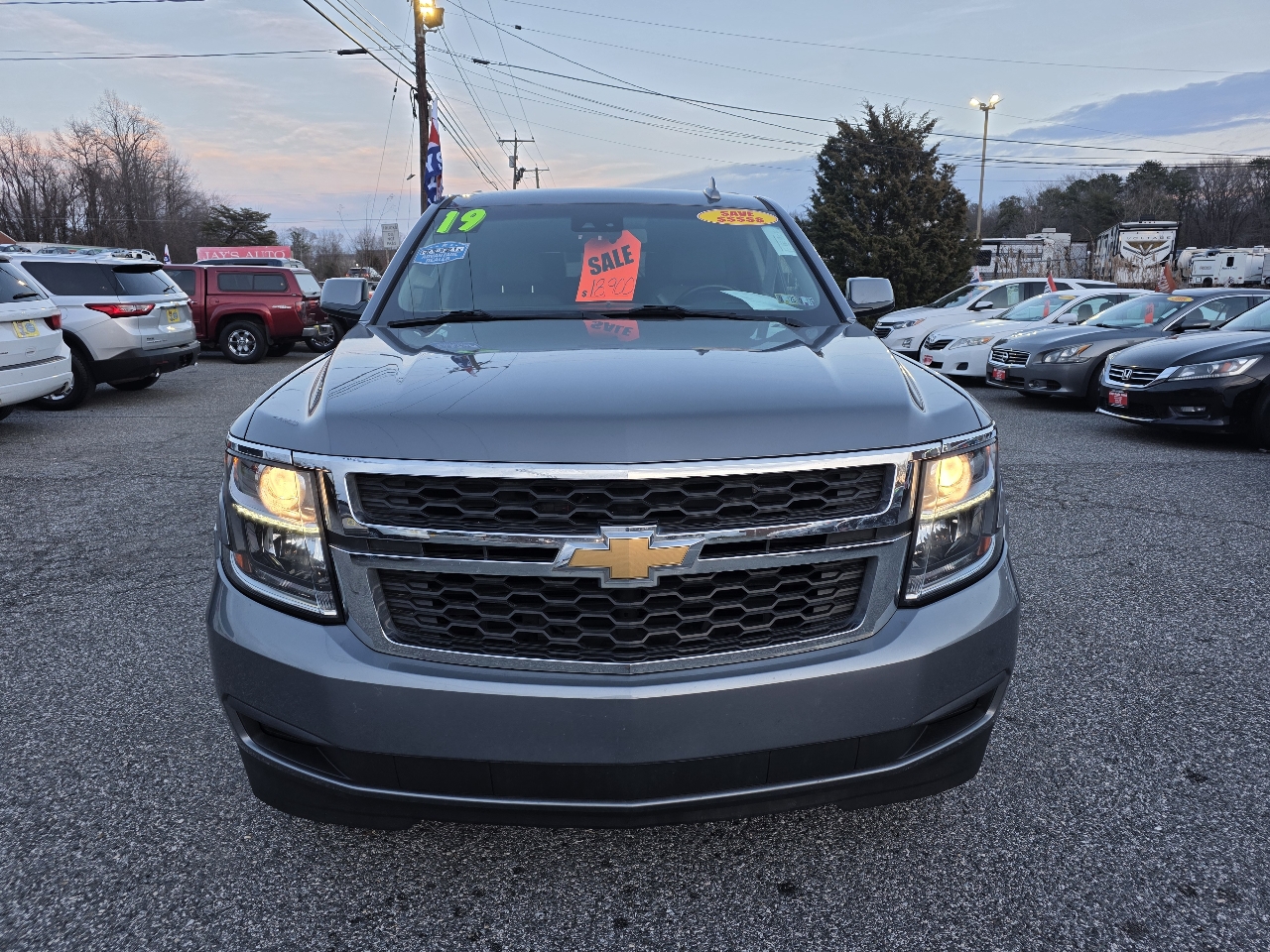 Chevrolet Suburban LT 4WD 2019