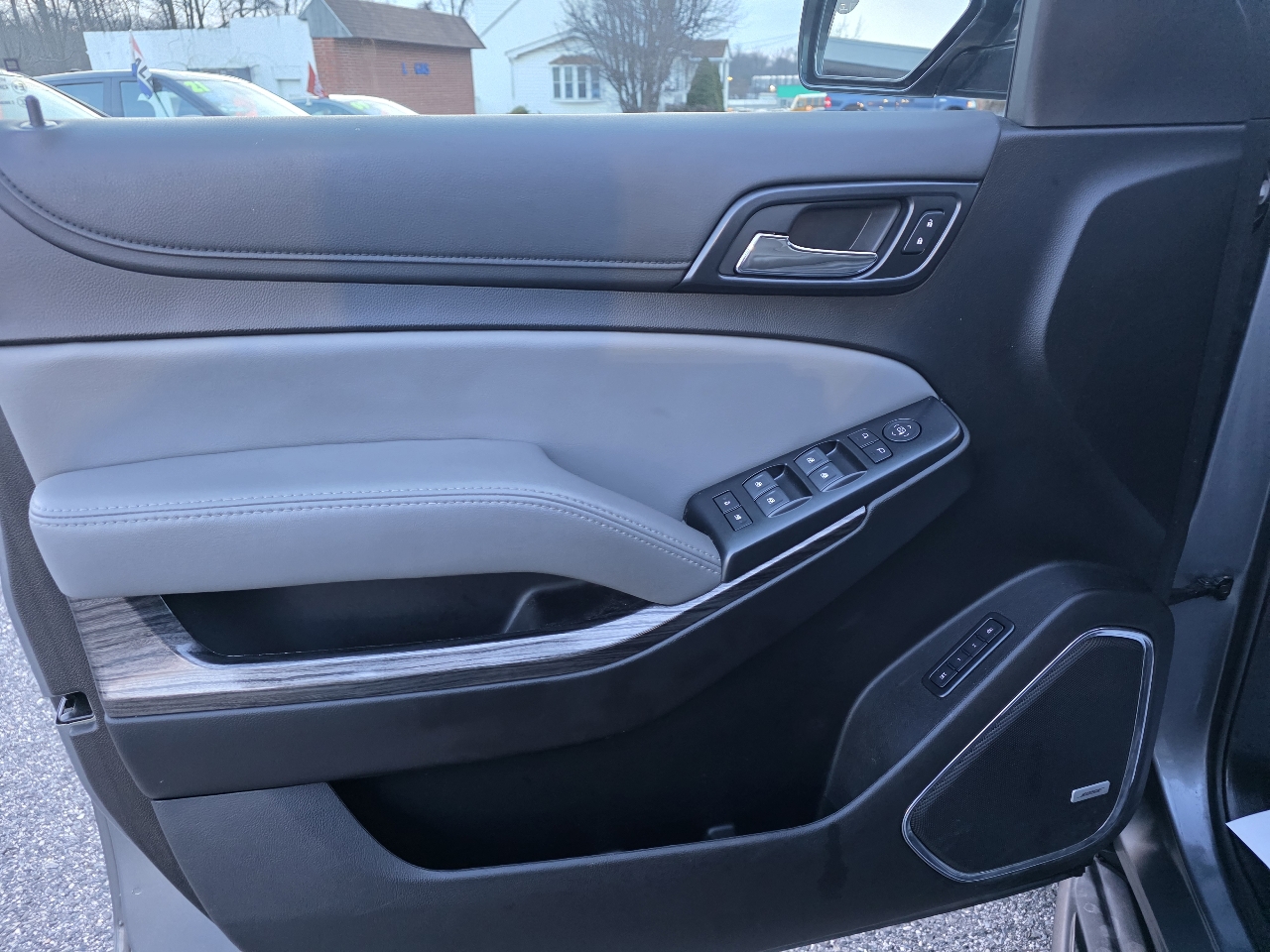 Chevrolet Suburban LT 4WD 2019