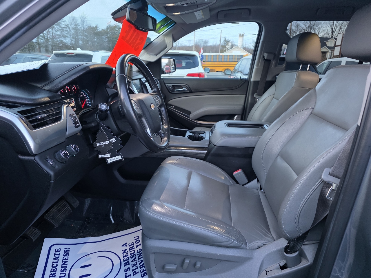 Chevrolet Suburban LT 4WD 2019