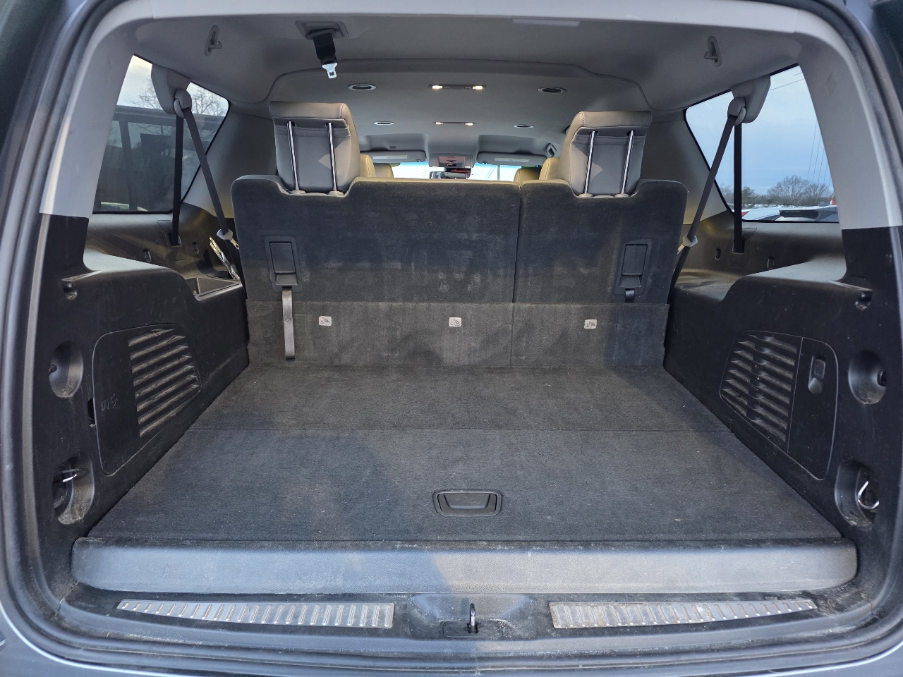 Chevrolet Suburban LT 4WD 2019